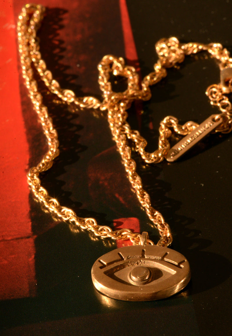 The one that sees necklace